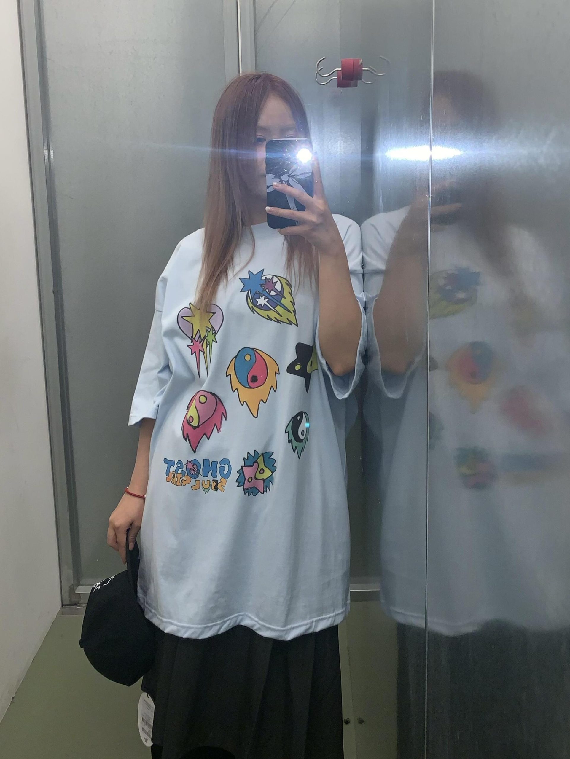 Summer Graffiti Artist Design Loose Fit Cotton Short Sleeve T-Shirt - Trendy Casual Wear for 90s and Y2K Style Summer Graffiti Artist Design Loose Fit Cotton Short Sleeve T-Shirt - Trendy Casual Wear for 90s and Y2K Style