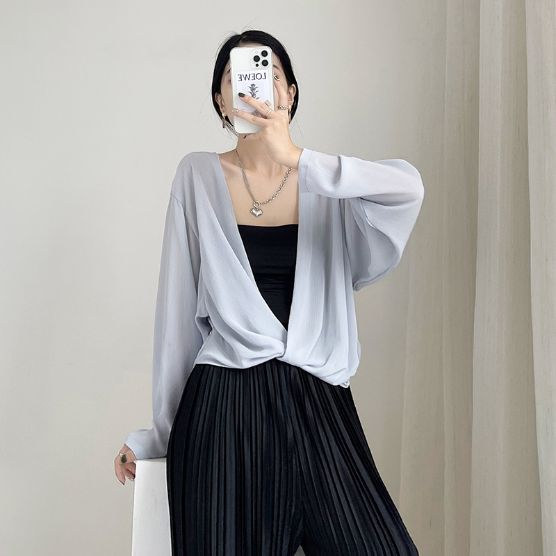 Summer Knot Shawl Long Sleeve Airy Chiffon Top - Sun Protection Slim Fit Wrinkled Outer Shirt for Air Conditioning Summer Knot Shawl Long Sleeve Airy Chiffon Top - Sun Protection Slim Fit Wrinkled Outer Shirt for Air Conditioning