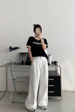 Summer Loose Fit Cotton T-Shirt for Women - Vintage Style Short Sleeve Top with Letter Print - Casual 90s Inspired Fashion