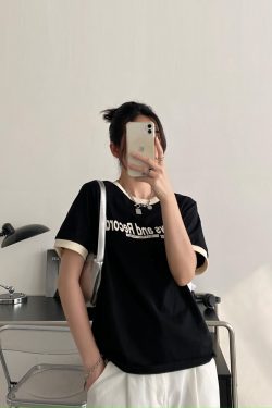Summer Loose Fit Cotton T-Shirt for Women - Vintage Style Short Sleeve Top with Letter Print - Casual 90s Inspired Fashion