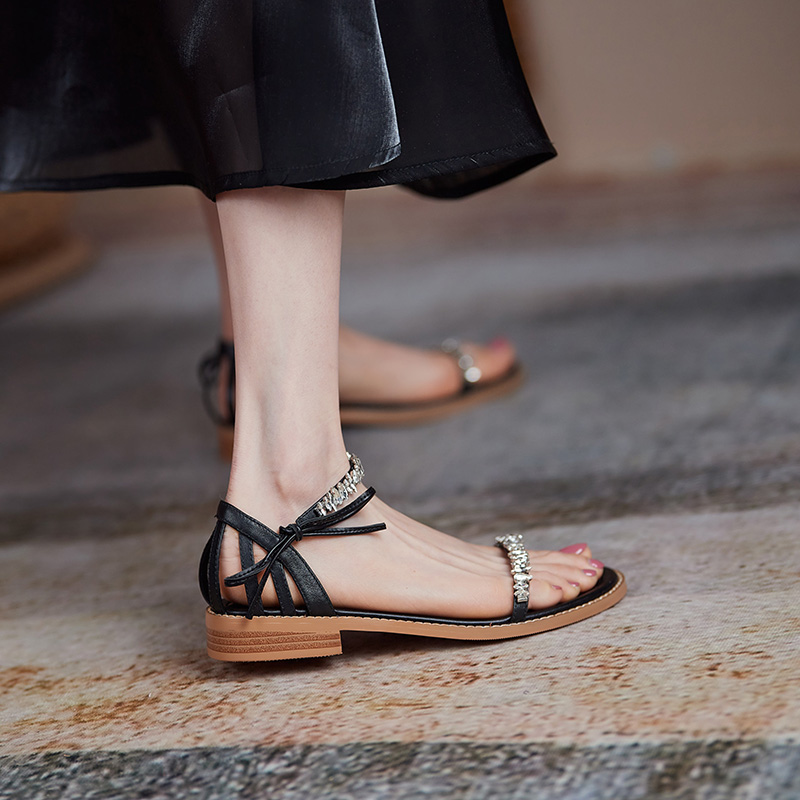 Summer Low-Heeled Flat Sandals for Women - One-Strap Design, Forest Style, Fairy Vibe, Slimming Fit with Water Diamonds Summer Low-Heeled Flat Sandals for Women - One-Strap Design, Forest Style, Fairy Vibe, Slimming Fit with Water Diamonds