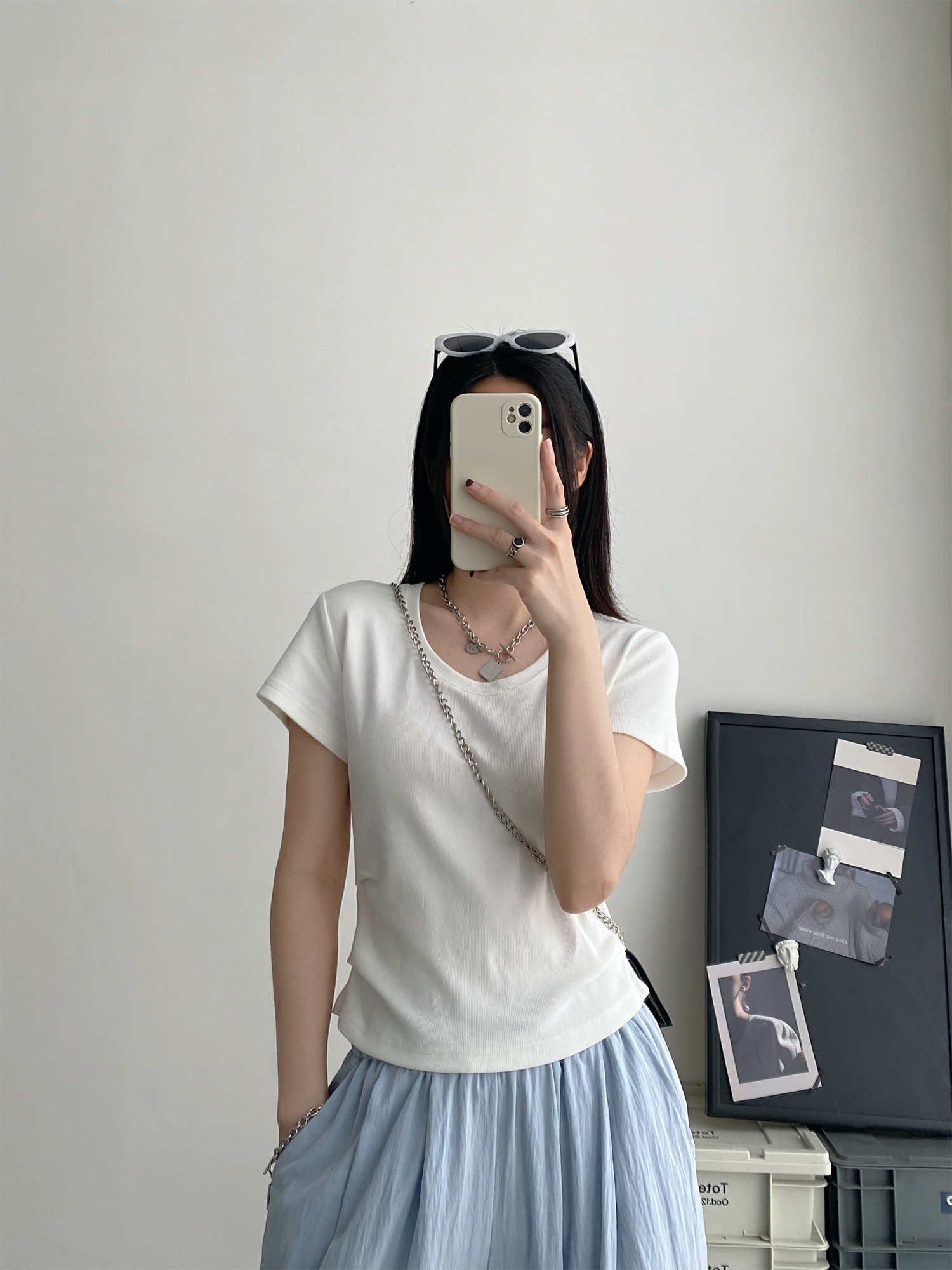 Summer Oversized Pleated Design U-Neck T-Shirt for Women - Slimming White Short Sleeve Top with Sun Grapefruit Pattern Summer Oversized Pleated Design U-Neck T-Shirt for Women - Slimming White Short Sleeve Top with Sun Grapefruit Pattern