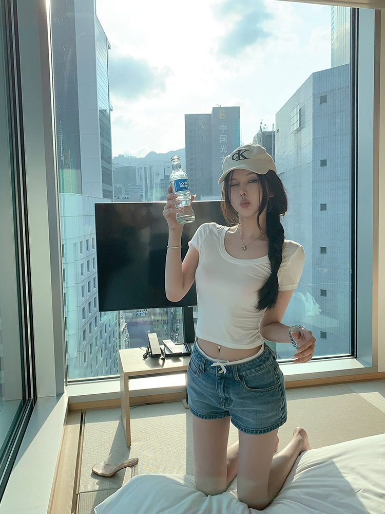 Summer Semi-Permanent Short Sleeve T-Shirt - Women's Basic Versatile Slim Fit Top for Hot Girls - 90s Inspired Fashion Summer Semi-Permanent Short Sleeve T-Shirt - Women's Basic Versatile Slim Fit Top for Hot Girls - 90s Inspired Fashion