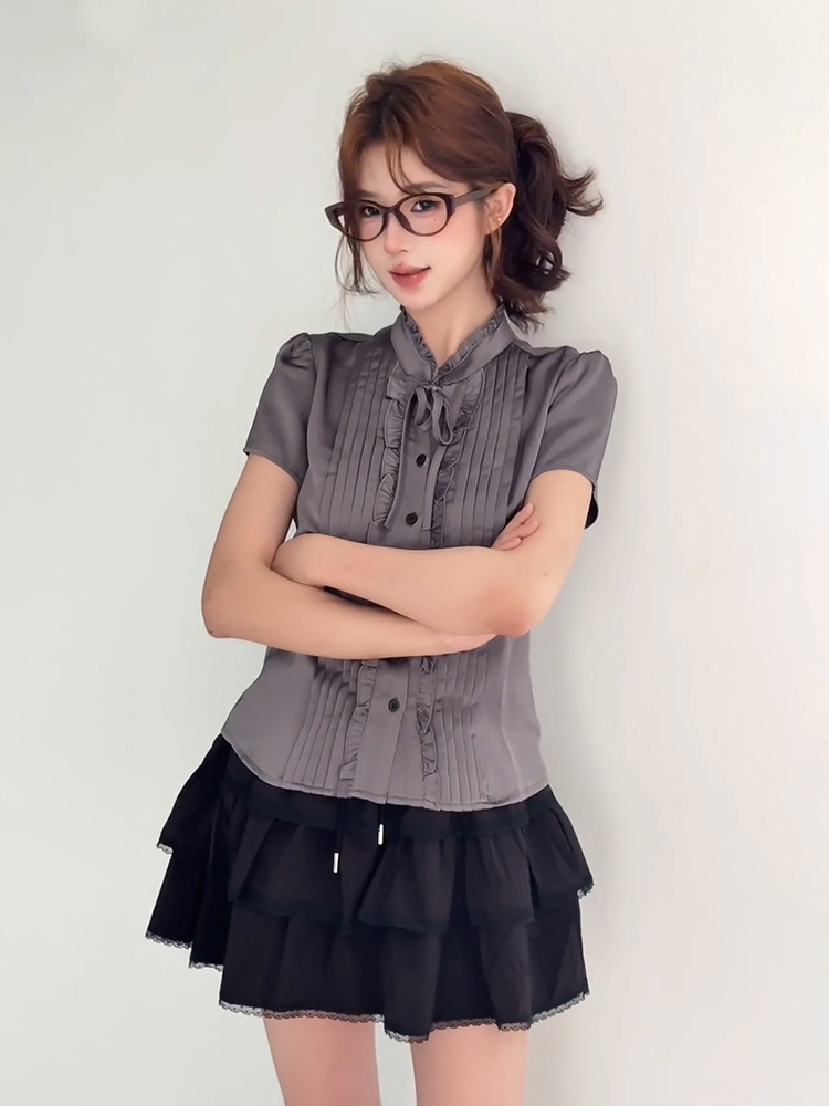 Summer Short-Sleeved Shirt for Women, Slimming College Style Top, Trendy Casual Jacket, High-Intelligence Fashion Summer Short-Sleeved Shirt for Women, Slimming College Style Top, Trendy Casual Jacket, High-Intelligence Fashion
