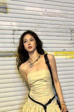 Summer Vintage Nylon Strapless Dress for Women - High-End French Style, Elegant and Chic for a Perfect Summer Look