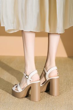 Summer Waterproof Platform Sandals for Women, Chunky Heels, Open Toe, Patent Leather, One-Strap High Heels - Trendy Summer Footwear