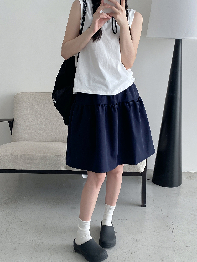 Sun Grapefruit Casual Elastic Waist Short Skirt for Women – Versatile Slimming Loose Sports Skirt for Spring Summer 90s Style Sun Grapefruit Casual Elastic Waist Short Skirt for Women – Versatile Slimming Loose Sports Skirt for Spring Summer 90s Style