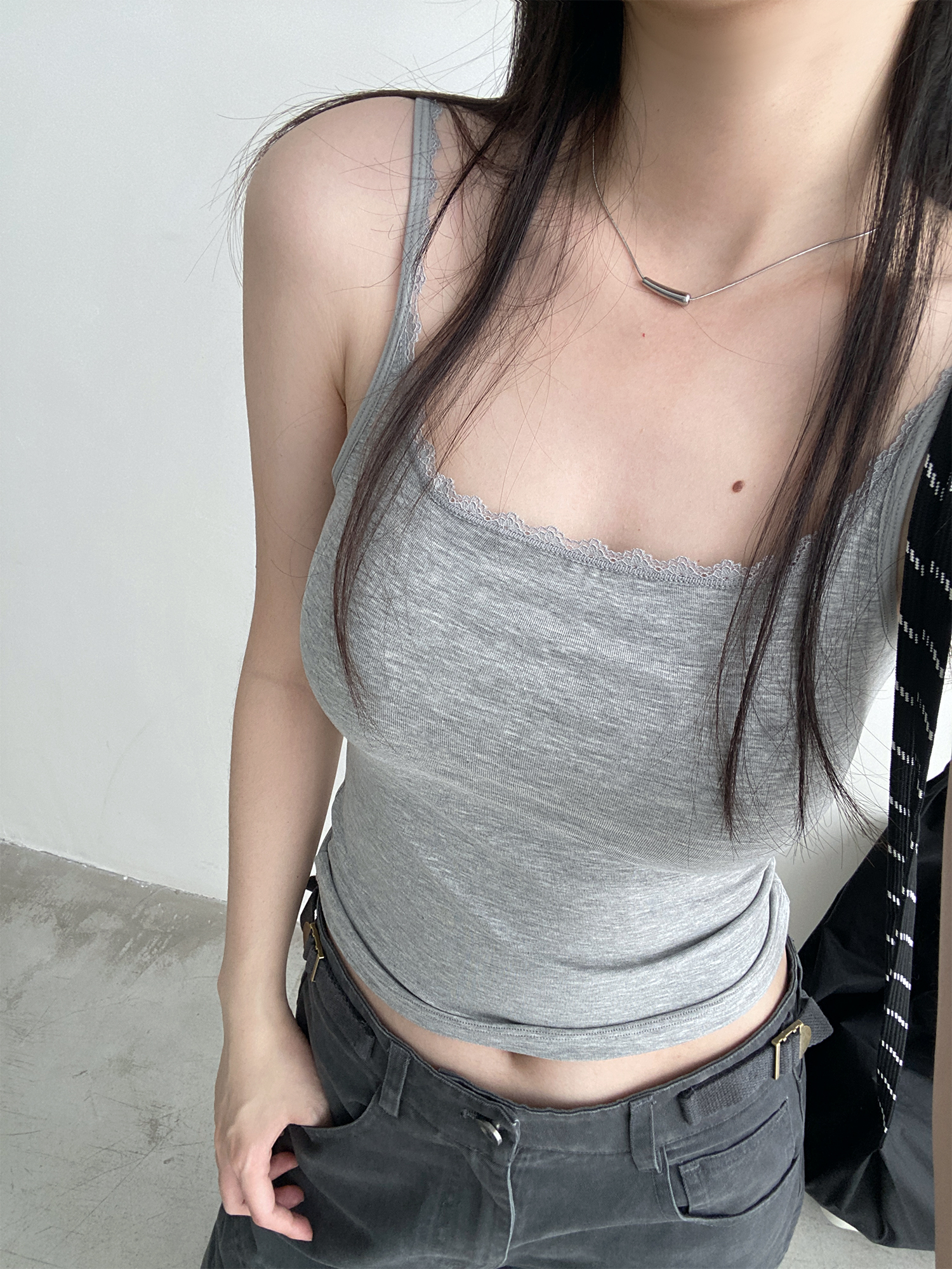 Sun Grapefruit Lace U-Back Tank Top with Hollow Design and Lace Shoulder Straps - Slim Fit, Perfect for Y2K and Summer Style Sun Grapefruit Lace U-Back Tank Top with Hollow Design and Lace Shoulder Straps - Slim Fit, Perfect for Y2K and Summer Style