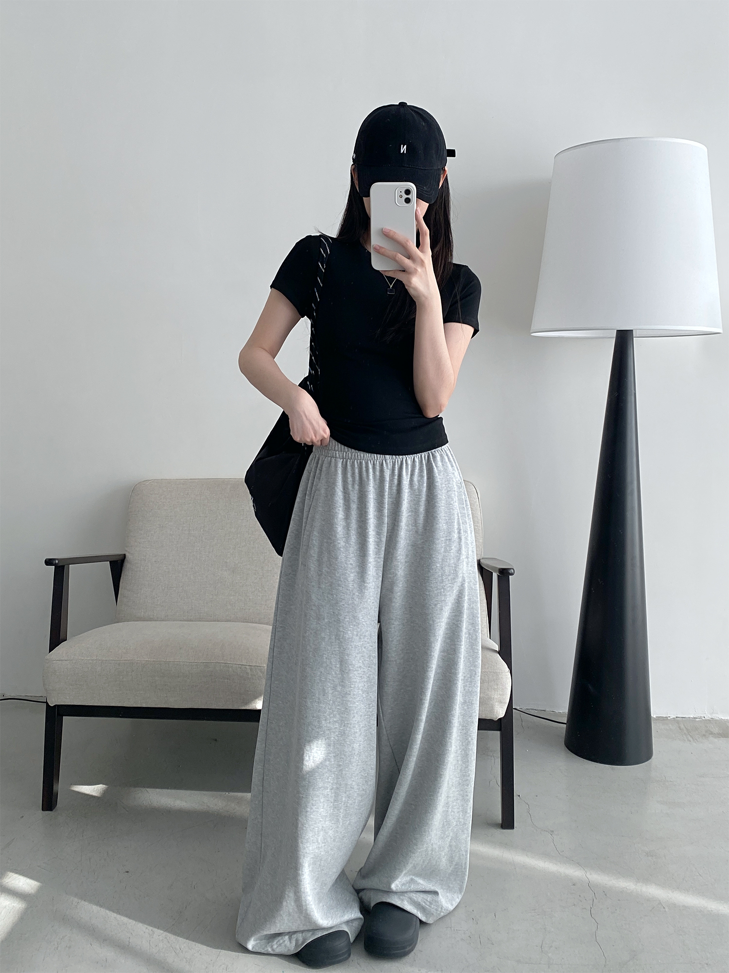 Sun Grapefruit Loose-Fitting Wide-Leg Sweatpants for Women - Stylish Casual Long Pants with Great Drape for Spring and Summer Sun Grapefruit Loose-Fitting Wide-Leg Sweatpants for Women - Stylish Casual Long Pants with Great Drape for Spring and Summer