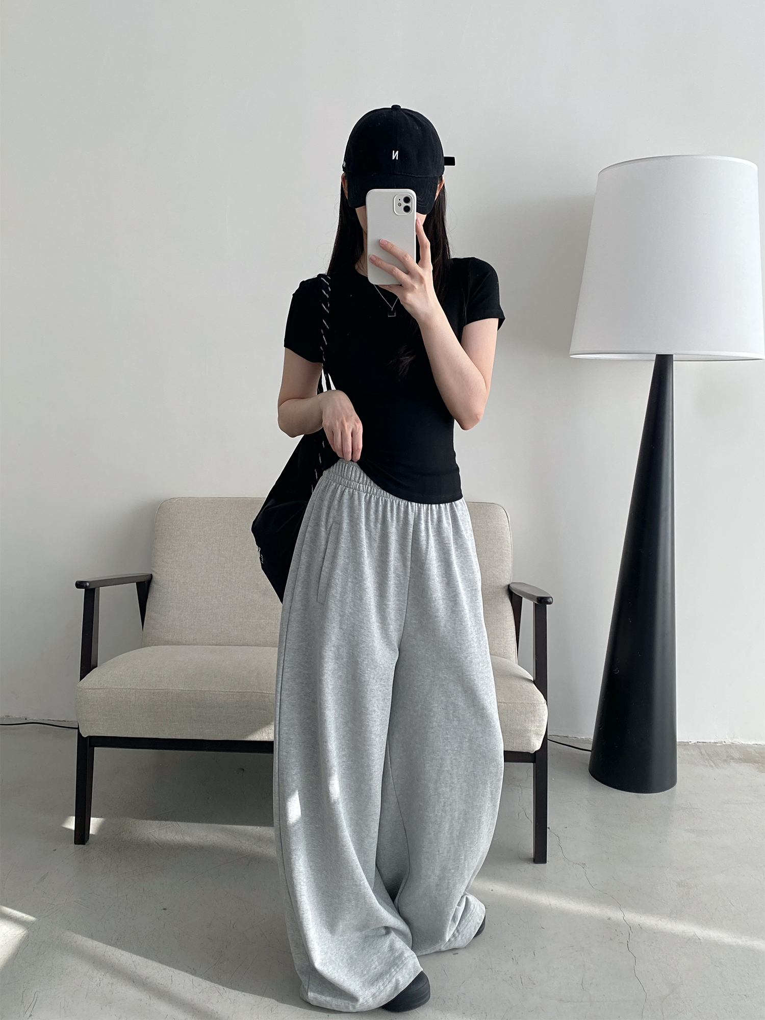 Sun Grapefruit Loose-Fitting Wide-Leg Sweatpants for Women - Stylish Casual Long Pants with Great Drape for Spring and Summer Sun Grapefruit Loose-Fitting Wide-Leg Sweatpants for Women - Stylish Casual Long Pants with Great Drape for Spring and Summer