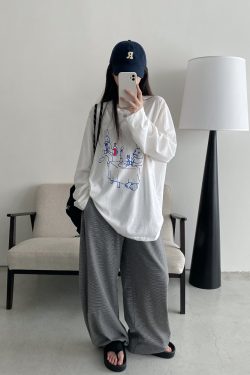 Sun Protection Cartoon Long Sleeve T-Shirt in Thin All-Cotton with Slimming Fit and Round Neck – Perfect for Casual Summer Style