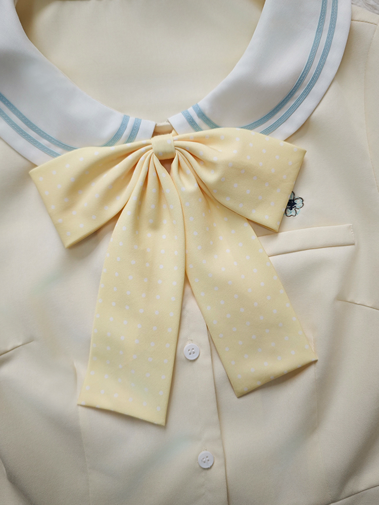 Super Large Polka Dot Bowtie Uniform Accessory - Adjustable Pink Bowknot for Versatile College Style, Cute Pudding Bear Design Super Large Polka Dot Bowtie Uniform Accessory - Adjustable Pink Bowknot for Versatile College Style, Cute Pudding Bear Design