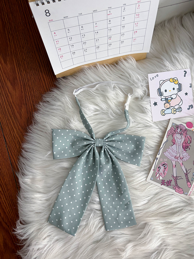 Super Large Polka Dot Bowtie Uniform Accessory - Adjustable Pink Bowknot for Versatile College Style, Cute Pudding Bear Design Super Large Polka Dot Bowtie Uniform Accessory - Adjustable Pink Bowknot for Versatile College Style, Cute Pudding Bear Design