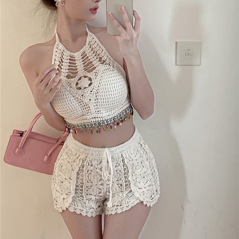 Sweet and Spicy Hollow-Out Camisole with Back Exposure and Tassel Neck, Short Version Knitted Shorts Two-Piece Set for Women Sweet and Spicy Hollow-Out Camisole with Back Exposure and Tassel Neck, Short Version Knitted Shorts Two-Piece Set for Women