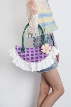 Sweet Cute Woolen Fan-Shaped Tote Underarm Handbag for Autumn Winter - Trendy High-End Fashion Accessory
