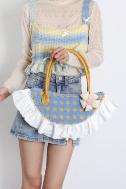 Sweet Cute Woolen Fan-Shaped Tote Underarm Handbag for Autumn Winter - Trendy High-End Fashion Accessory