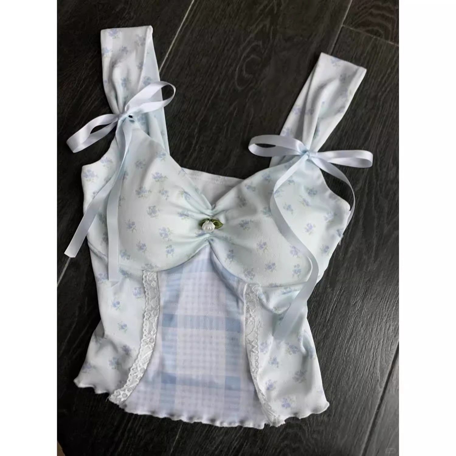 Sweet Floral Camisole for Women with Chest Pads - Summer Chic Short Fitted Sleeveless Top, Perfect for 90s and Y2K Style Sweet Floral Camisole for Women with Chest Pads - Summer Chic Short Fitted Sleeveless Top, Perfect for 90s and Y2K Style