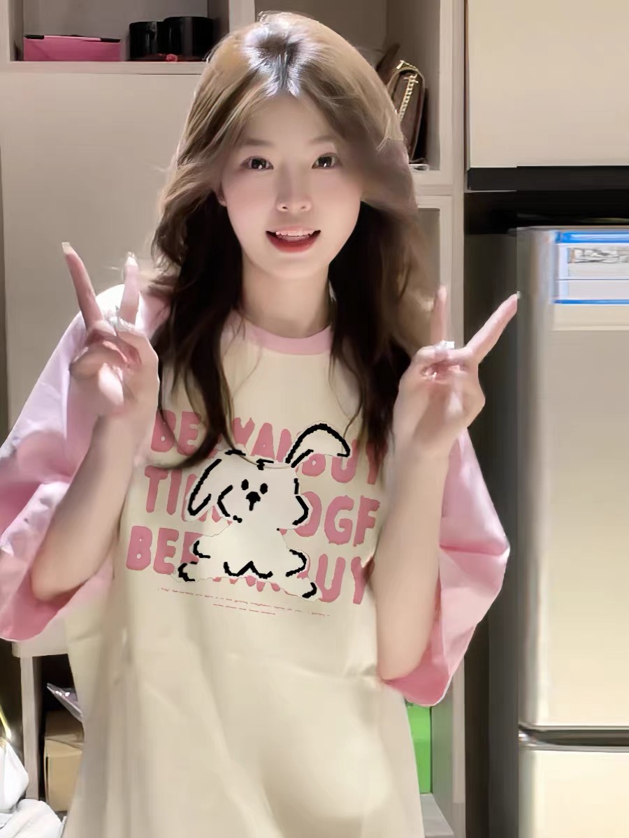 Sweet Pink Shoulder-Split Short Sleeve T-Shirt for Summer - Patchwork Style for Girls and Teens Sweet Pink Shoulder-Split Short Sleeve T-Shirt for Summer - Patchwork Style for Girls and Teens