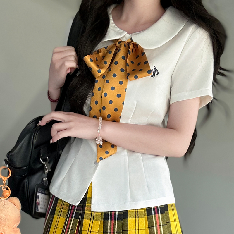 Sweet Waist-Defining Slim Fit Women's Short Sleeve JK Uniform Shirt Top with Pudding Bear Design - Summer College Style Sweet Waist-Defining Slim Fit Women's Short Sleeve JK Uniform Shirt Top with Pudding Bear Design - Summer College Style