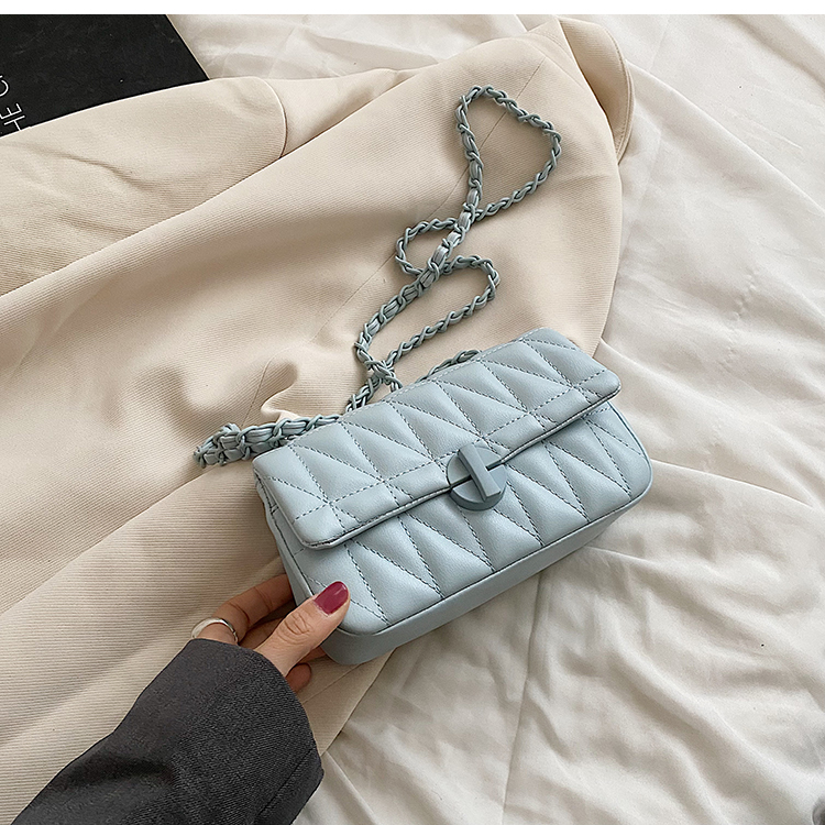 Textured Diamond-Patterned Chain Shoulder Bag for Women - Versatile Spring/Summer 2025 Small Crossbody Bag Textured Diamond-Patterned Chain Shoulder Bag for Women - Versatile Spring/Summer 2025 Small Crossbody Bag
