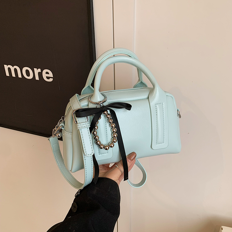 Textured Minimalist Shoulder Crossbody Bag for Women - Versatile Casual Chic Tote Pillow Bag, 2025 Fashion Trend Textured Minimalist Shoulder Crossbody Bag for Women - Versatile Casual Chic Tote Pillow Bag, 2025 Fashion Trend