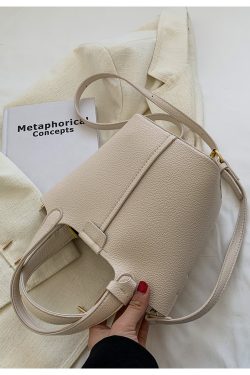 Textured Women's Handbag - Versatile Crossbody Bucket Bag for Spring/Summer 2025 Fashion