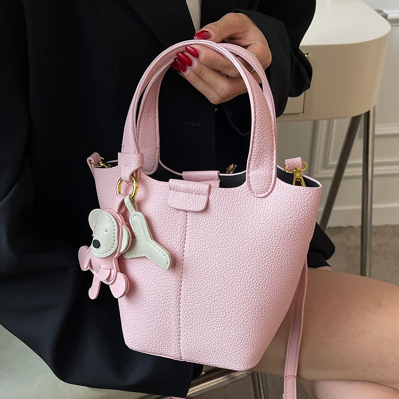 Textured Women's Handbag - Versatile Crossbody Bucket Bag for Spring/Summer 2025 Fashion Textured Women's Handbag - Versatile Crossbody Bucket Bag for Spring/Summer 2025 Fashion