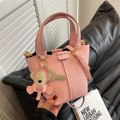 Textured Women's Handbag - Versatile Crossbody Bucket Bag for Spring/Summer 2025 Fashion Textured Women's Handbag - Versatile Crossbody Bucket Bag for Spring/Summer 2025 Fashion