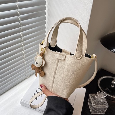 Textured Women's Handbag - Versatile Crossbody Bucket Bag for Spring/Summer 2025 Fashion Textured Women's Handbag - Versatile Crossbody Bucket Bag for Spring/Summer 2025 Fashion