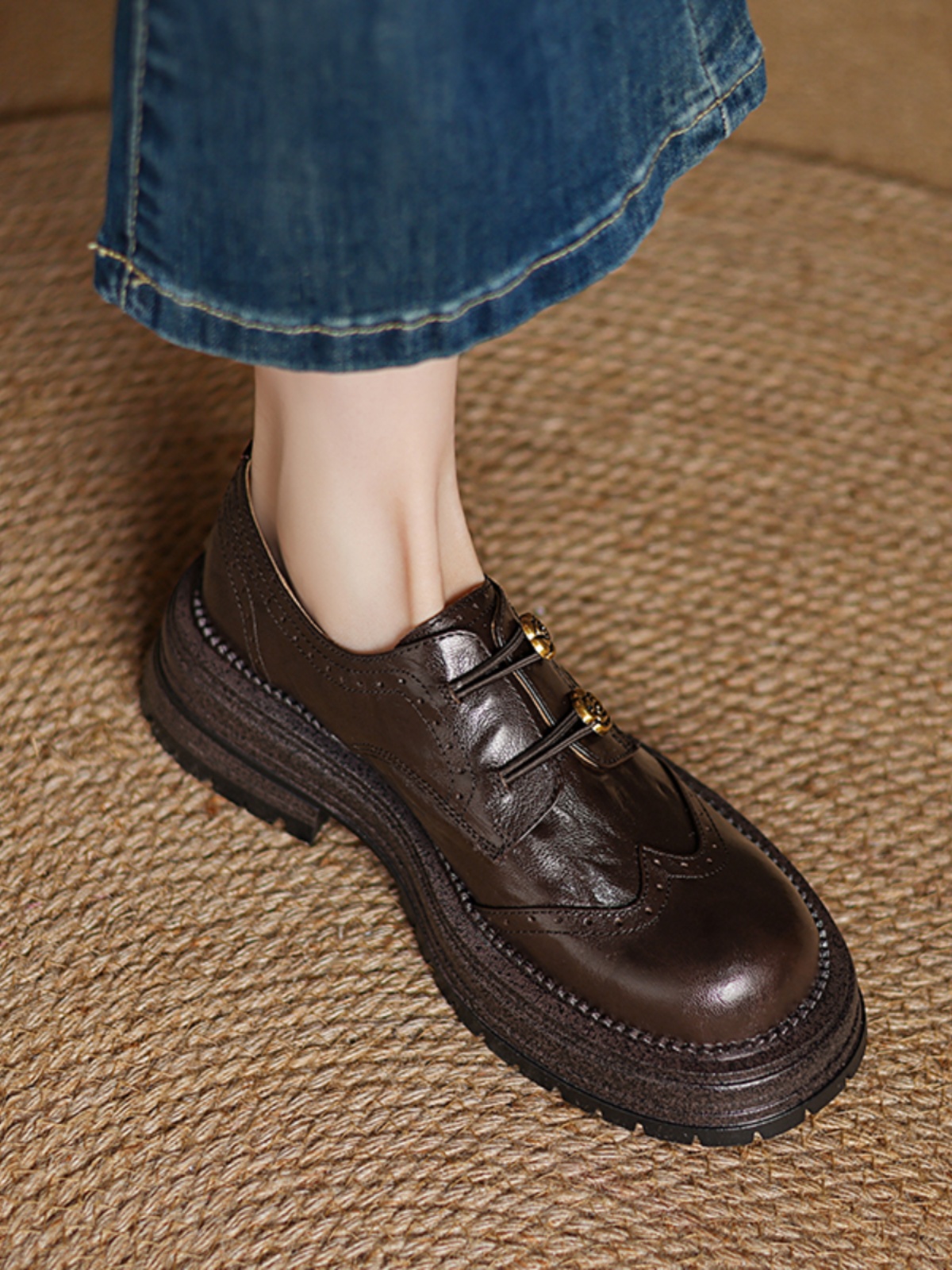 Thick-Soled Deep-Cut Leather Loafers for Women, 2025 Spring Fashion, Sheepskin Camellia Design, Trendy Y2K Style Thick-Soled Deep-Cut Leather Loafers for Women, 2025 Spring Fashion, Sheepskin Camellia Design, Trendy Y2K Style