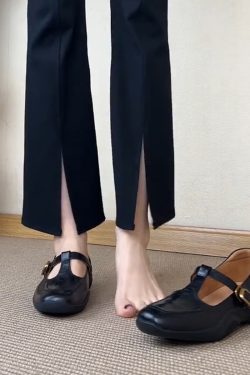 Thick-Soled Retro Sheepskin Mary Jane Shoes with T-Strap, Square Toe Leather Loafers for Women, Height-Increasing Fashion Footwear