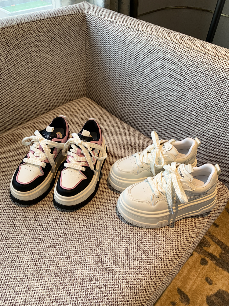 Thick-Soled White Lace-Up Sneakers for Women, Genuine Leather, Height-Increasing, Slimming Casual Spring 2025 Style Thick-Soled White Lace-Up Sneakers for Women, Genuine Leather, Height-Increasing, Slimming Casual Spring 2025 Style