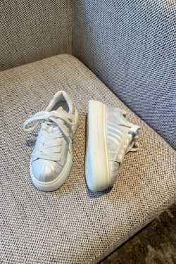 Thick-Soled White Sneakers for Women - 2025 Spring Shell Toe Casual Board Shoes, Versatile Fashionable Bread Shoes