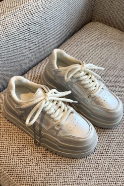 Thick-Soled White Sneakers for Women - Spring 2025 Casual Sports Shoes, Height-Increasing, Slimming, Versatile for Everyday Wear