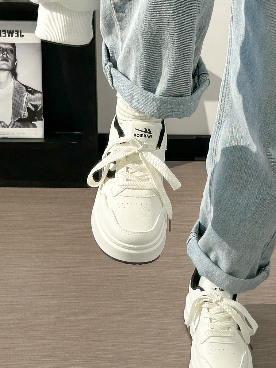 Thick-Soled White Sneakers for Women, 2025 Summer Style, Breathable Big Toe Design, Versatile Footwear for Female Students Thick-Soled White Sneakers for Women, 2025 Summer Style, Breathable Big Toe Design, Versatile Footwear for Female Students