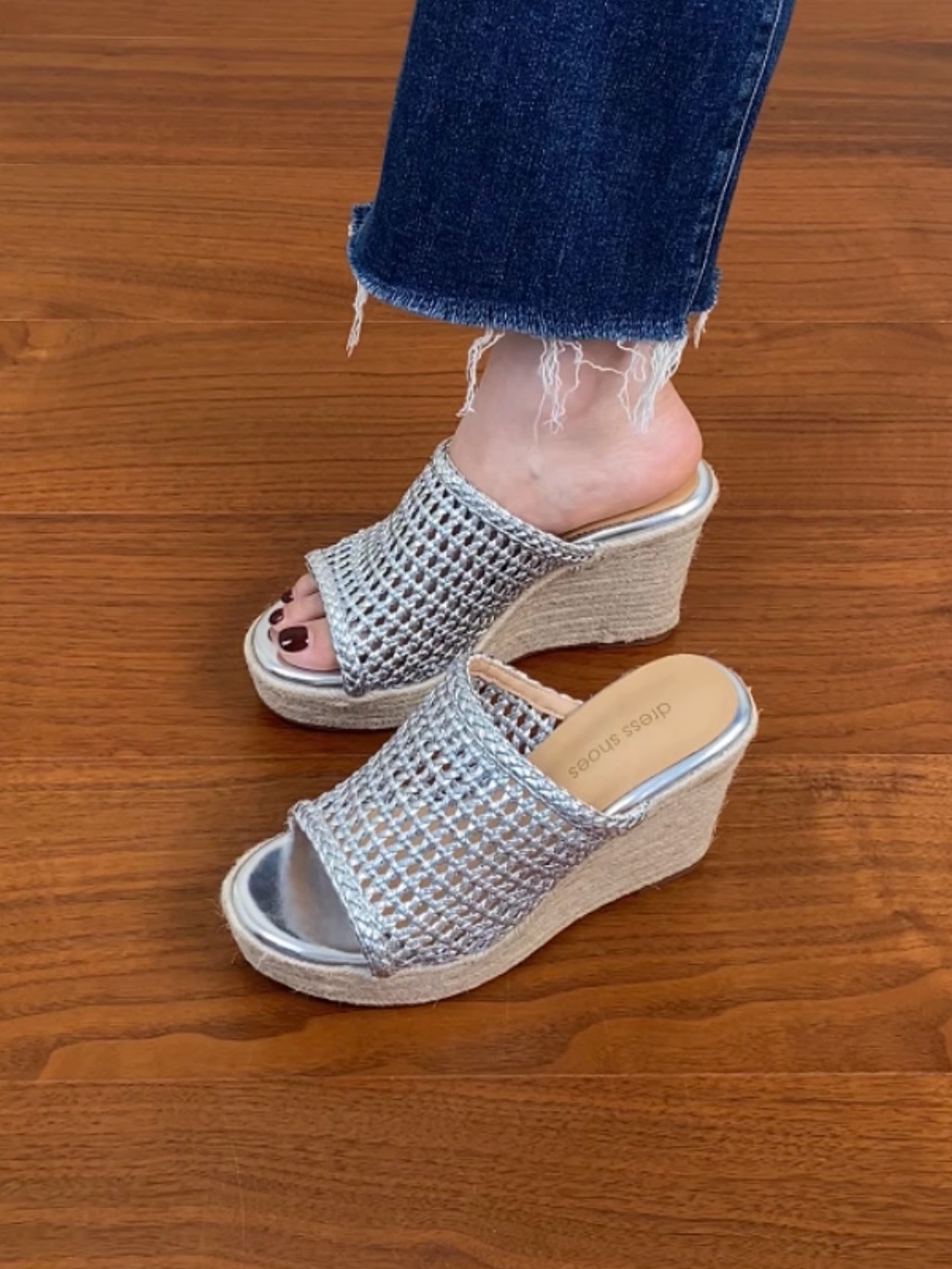 Thick-Soled Woven Wedge Sandals for Women - Summer 2025 High Heels, First-Layer Cowhide, Trendy Fashion Footwear Thick-Soled Woven Wedge Sandals for Women - Summer 2025 High Heels, First-Layer Cowhide, Trendy Fashion Footwear