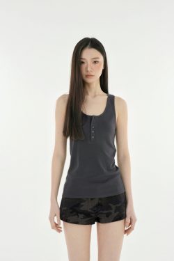 Three-Color Henley Neck Sleeveless Vest - Casual Summer Top, Stylish Layering Piece, Versatile Fashion Essential