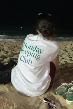 Timeless Korean Minimalist Heavyweight Cotton Short-Sleeve T-Shirt for Summer Casual Style