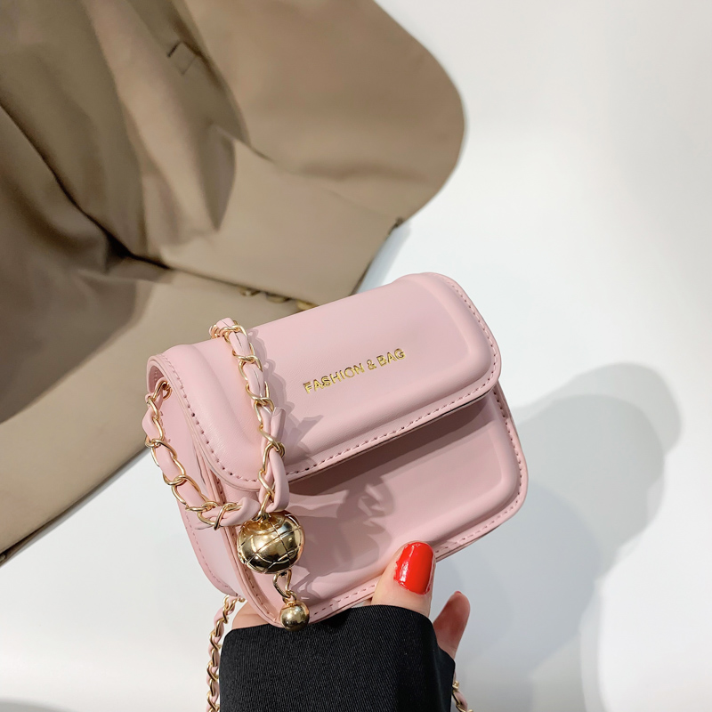 Trendy 2025 Summer High-End Mini Square Crossbody Bag for Women - Versatile Chain Design Trendy 2025 Summer High-End Mini Square Crossbody Bag for Women - Versatile Chain Design
