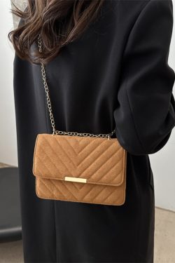 Trendy 2025 Women's Textured Chain Shoulder Crossbody Bag - Retro Small Square Design, Versatile Fashion Accessory