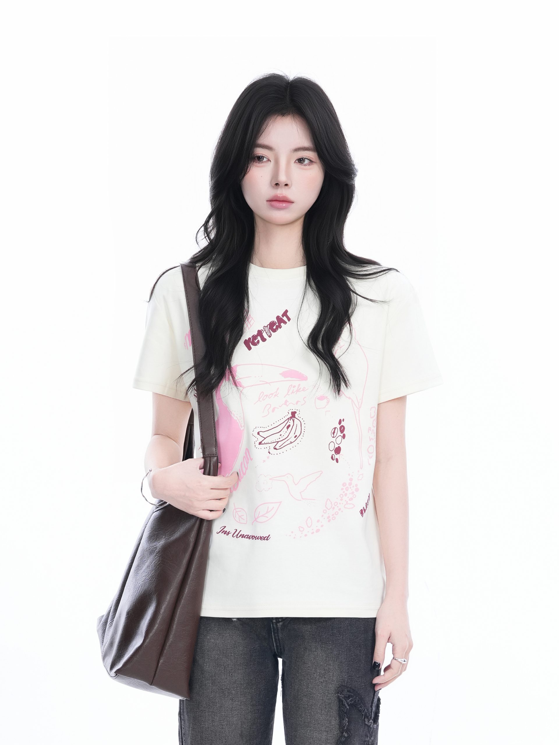 Trendy American Retro Short-Sleeve Cropped T-Shirt for Women – Stylish Petites, Y2K Fashion Essential Trendy American Retro Short-Sleeve Cropped T-Shirt for Women – Stylish Petites, Y2K Fashion Essential