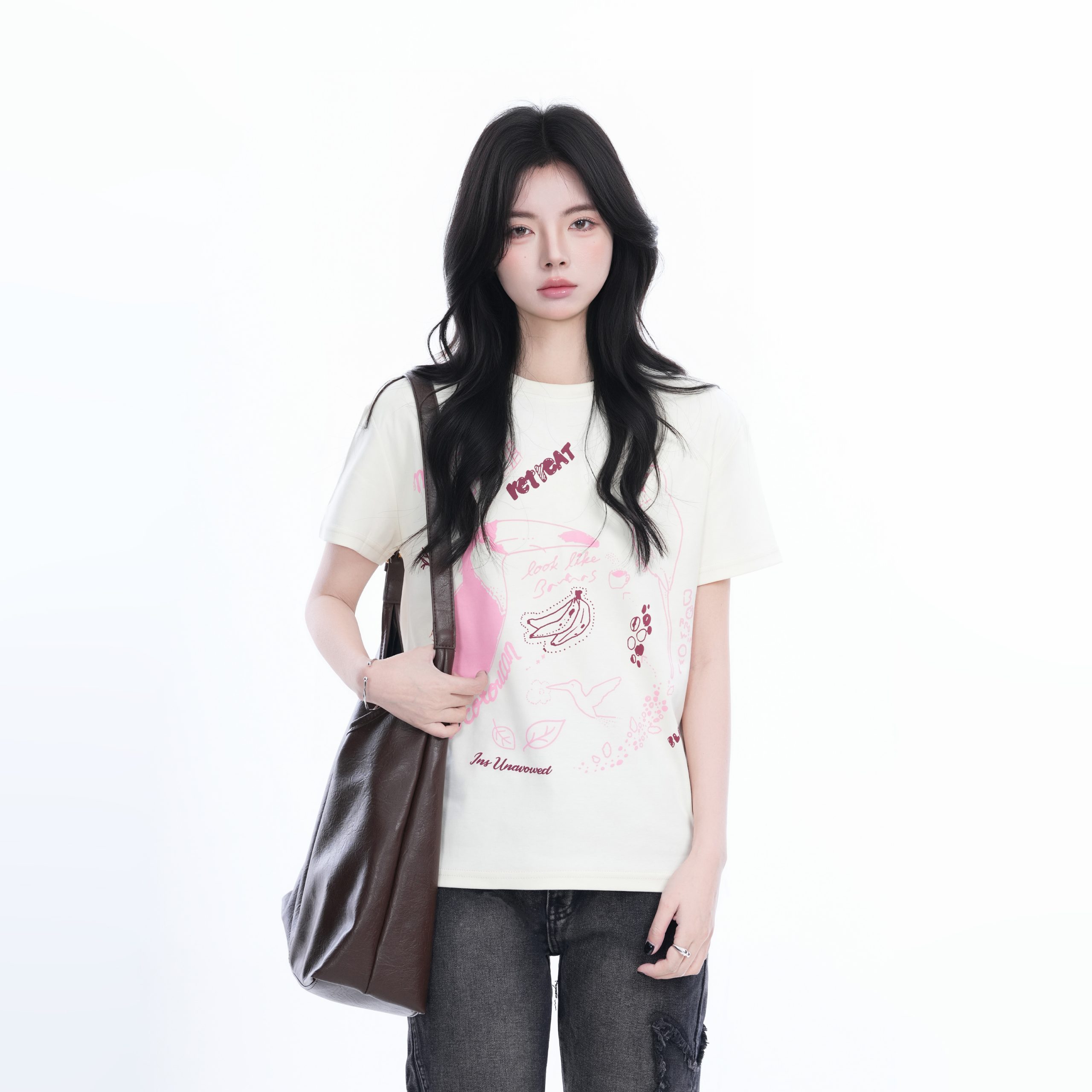 Trendy American Retro Short-Sleeve Cropped T-Shirt for Women – Stylish Petites, Y2K Fashion Essential Trendy American Retro Short-Sleeve Cropped T-Shirt for Women – Stylish Petites, Y2K Fashion Essential