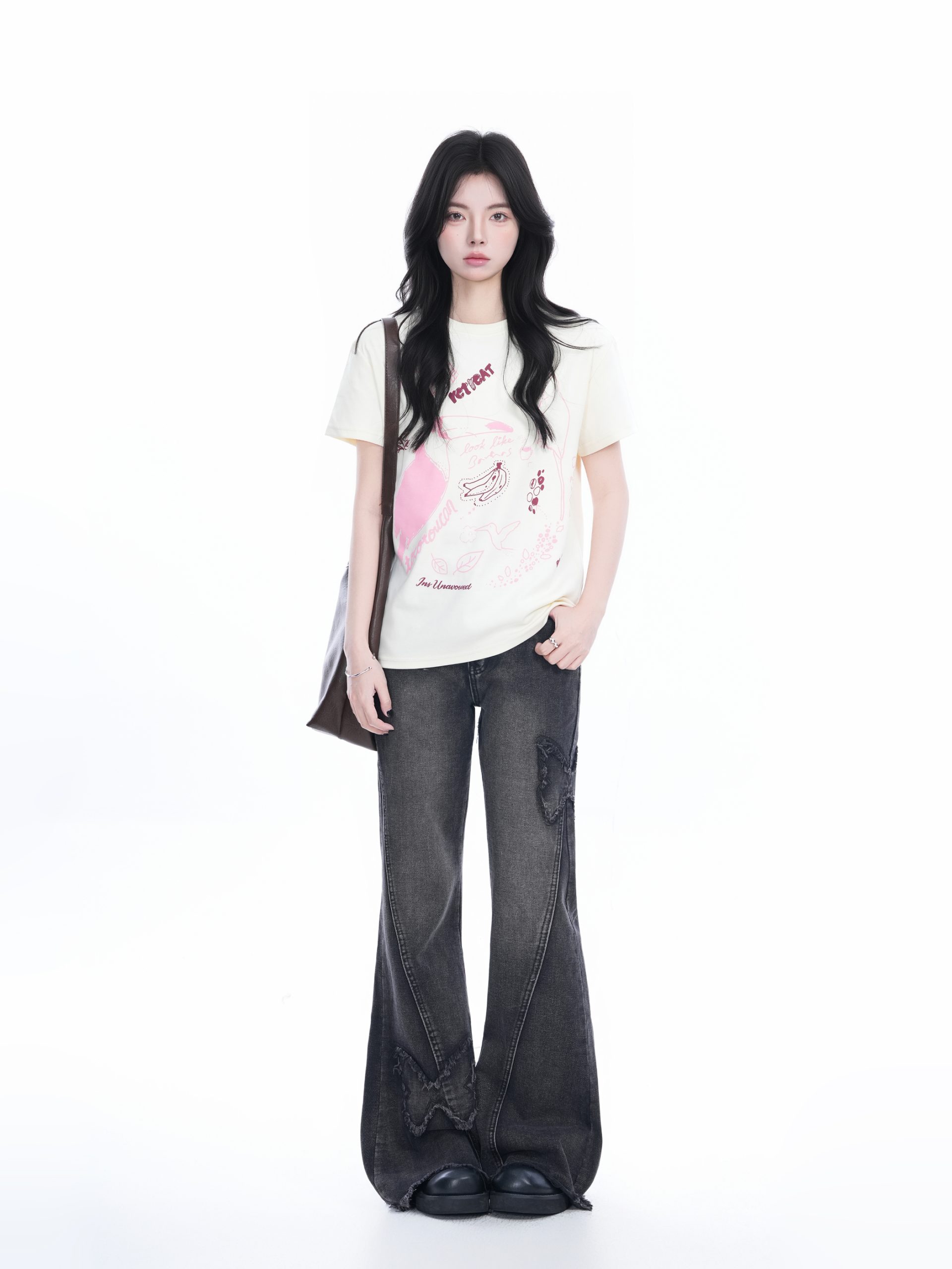 Trendy American Retro Short-Sleeve Cropped T-Shirt for Women – Stylish Petites, Y2K Fashion Essential Trendy American Retro Short-Sleeve Cropped T-Shirt for Women – Stylish Petites, Y2K Fashion Essential