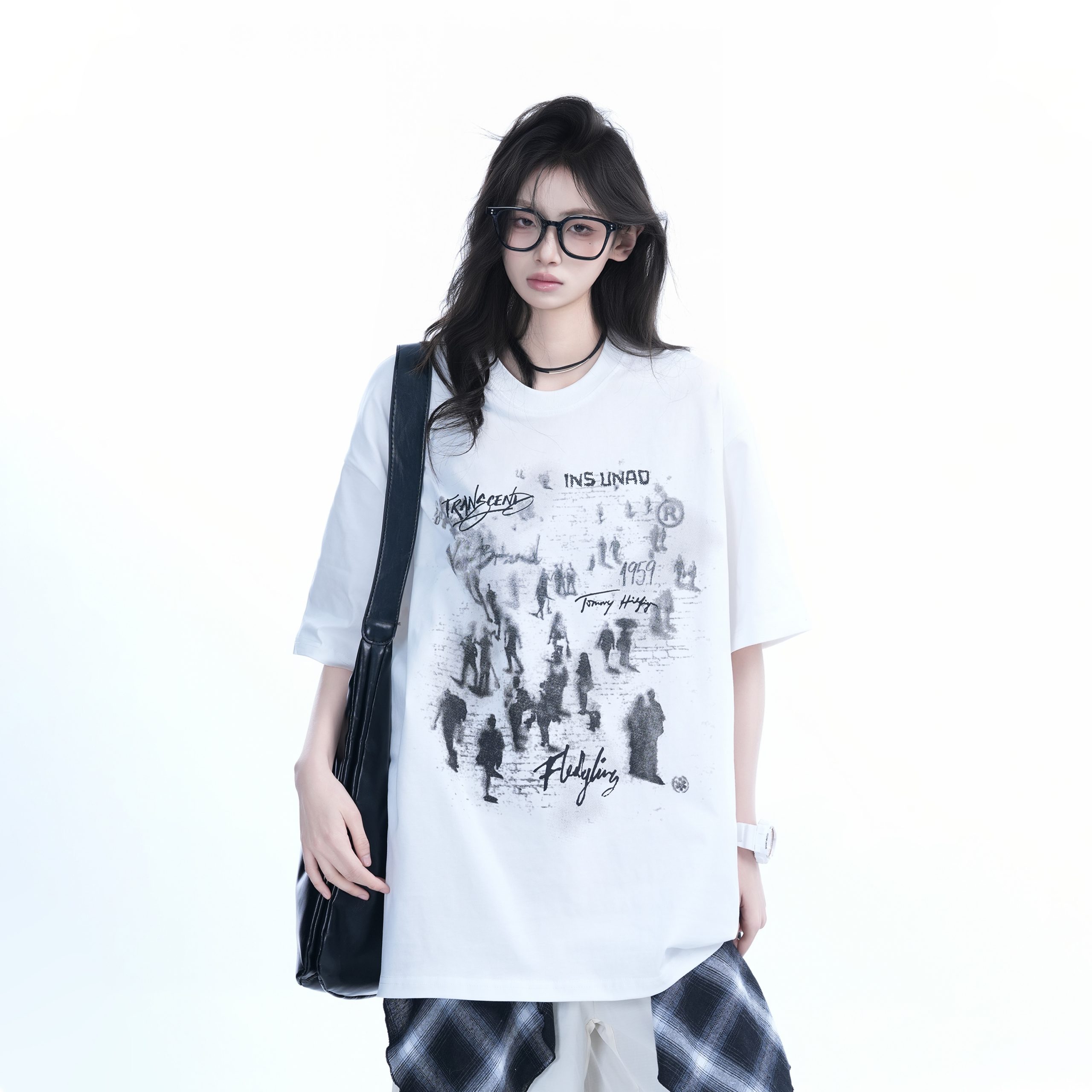 Trendy American Street Style Graffiti T-Shirt for Women, Loose Fit Boyfriend Style, Pure Cotton, Summer Short Sleeve Top Trendy American Street Style Graffiti T-Shirt for Women, Loose Fit Boyfriend Style, Pure Cotton, Summer Short Sleeve Top