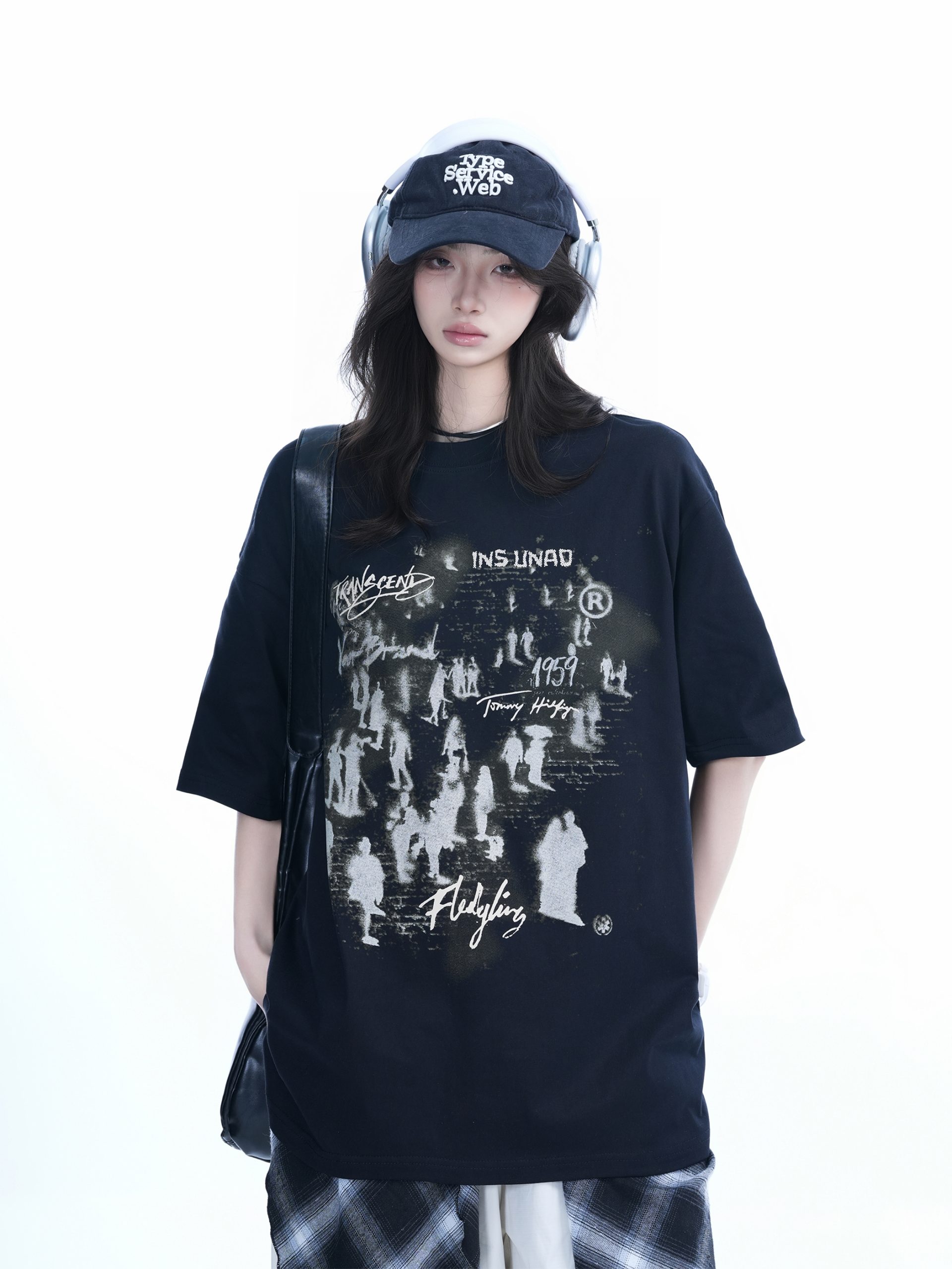 Trendy American Street Style Graffiti T-Shirt for Women, Loose Fit Boyfriend Style, Pure Cotton, Summer Short Sleeve Top Trendy American Street Style Graffiti T-Shirt for Women, Loose Fit Boyfriend Style, Pure Cotton, Summer Short Sleeve Top