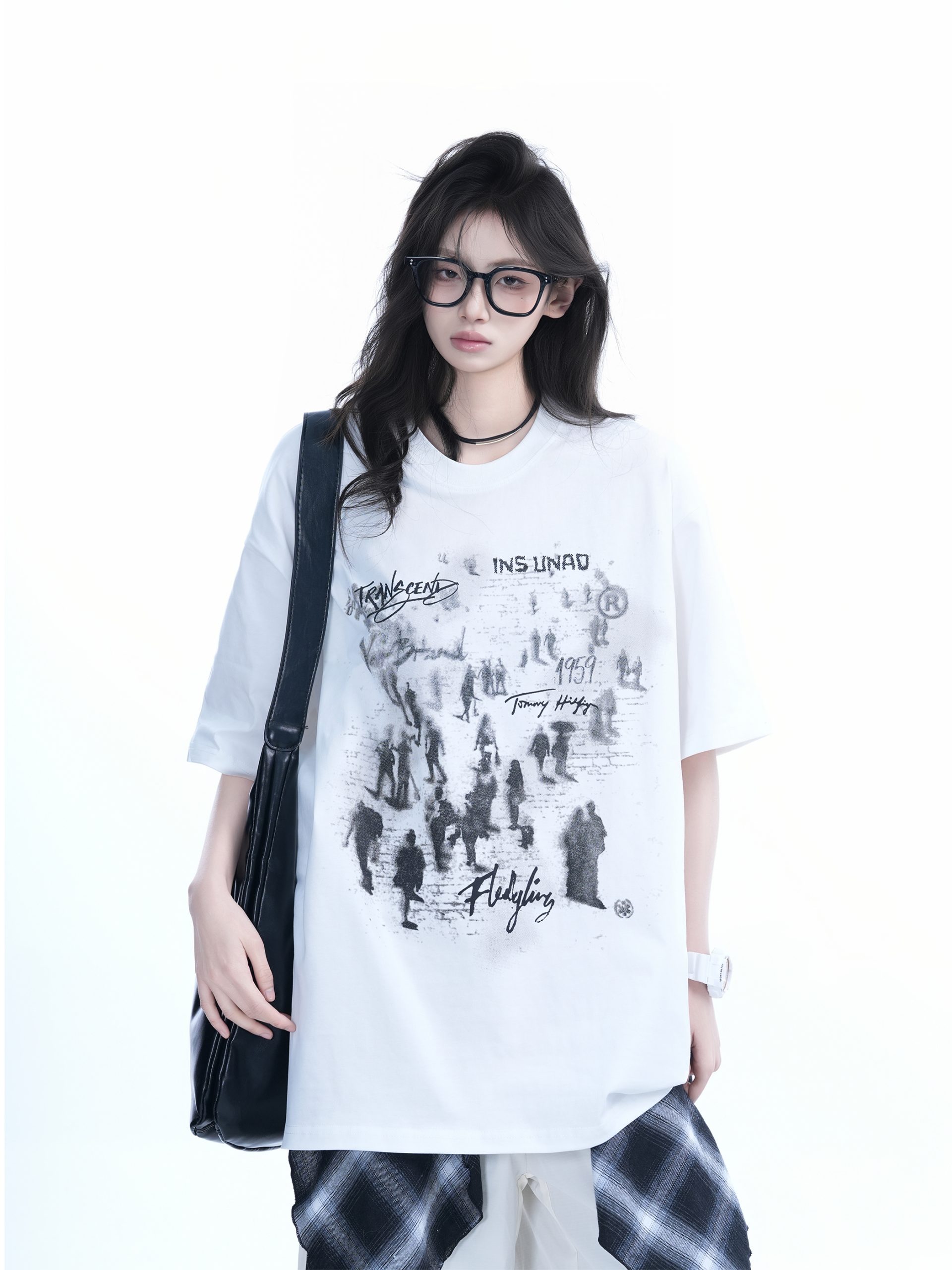 Trendy American Street Style Graffiti T-Shirt for Women, Loose Fit Boyfriend Style, Pure Cotton, Summer Short Sleeve Top Trendy American Street Style Graffiti T-Shirt for Women, Loose Fit Boyfriend Style, Pure Cotton, Summer Short Sleeve Top