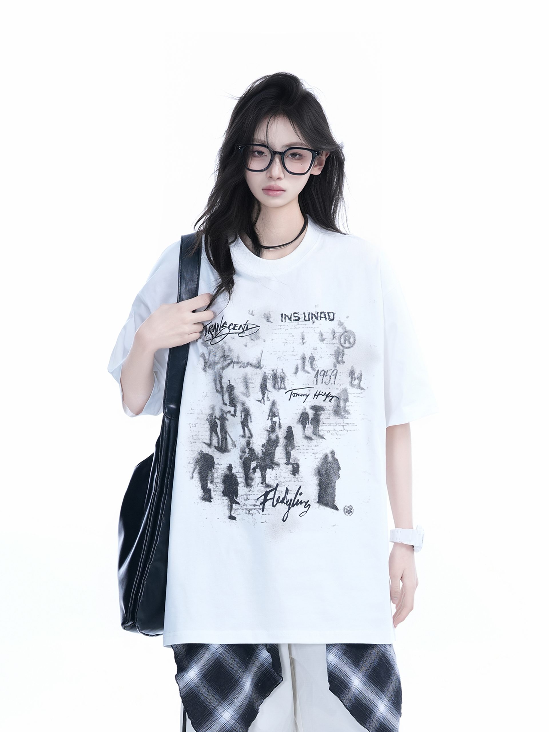 Trendy American Street Style Graffiti T-Shirt for Women, Loose Fit Boyfriend Style, Pure Cotton, Summer Short Sleeve Top Trendy American Street Style Graffiti T-Shirt for Women, Loose Fit Boyfriend Style, Pure Cotton, Summer Short Sleeve Top