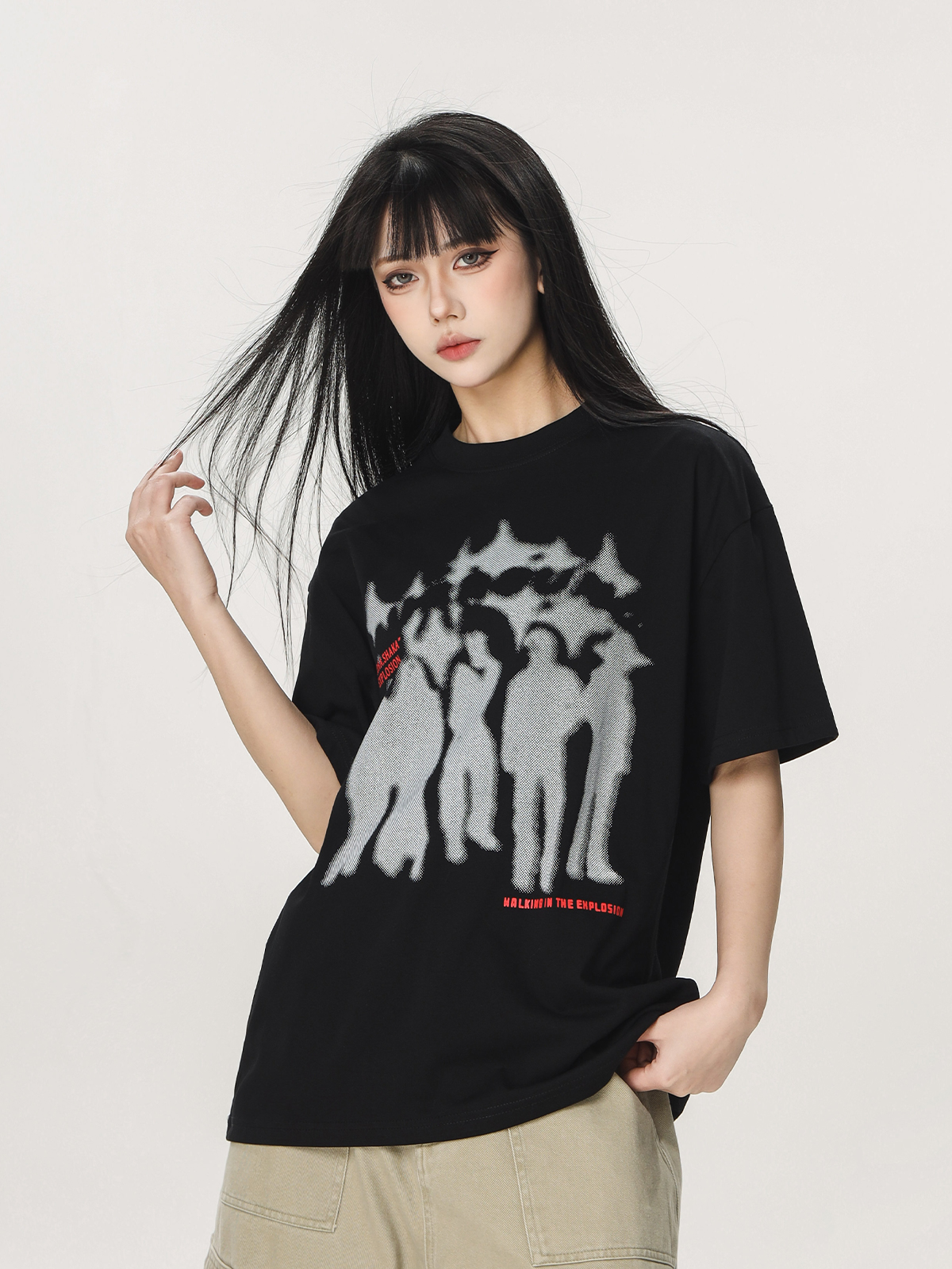 Trendy American Style Loose Short Sleeve T-Shirt for Men and Women - Summer Half Sleeve Design, Perfect for Casual Looks Trendy American Style Loose Short Sleeve T-Shirt for Men and Women - Summer Half Sleeve Design, Perfect for Casual Looks