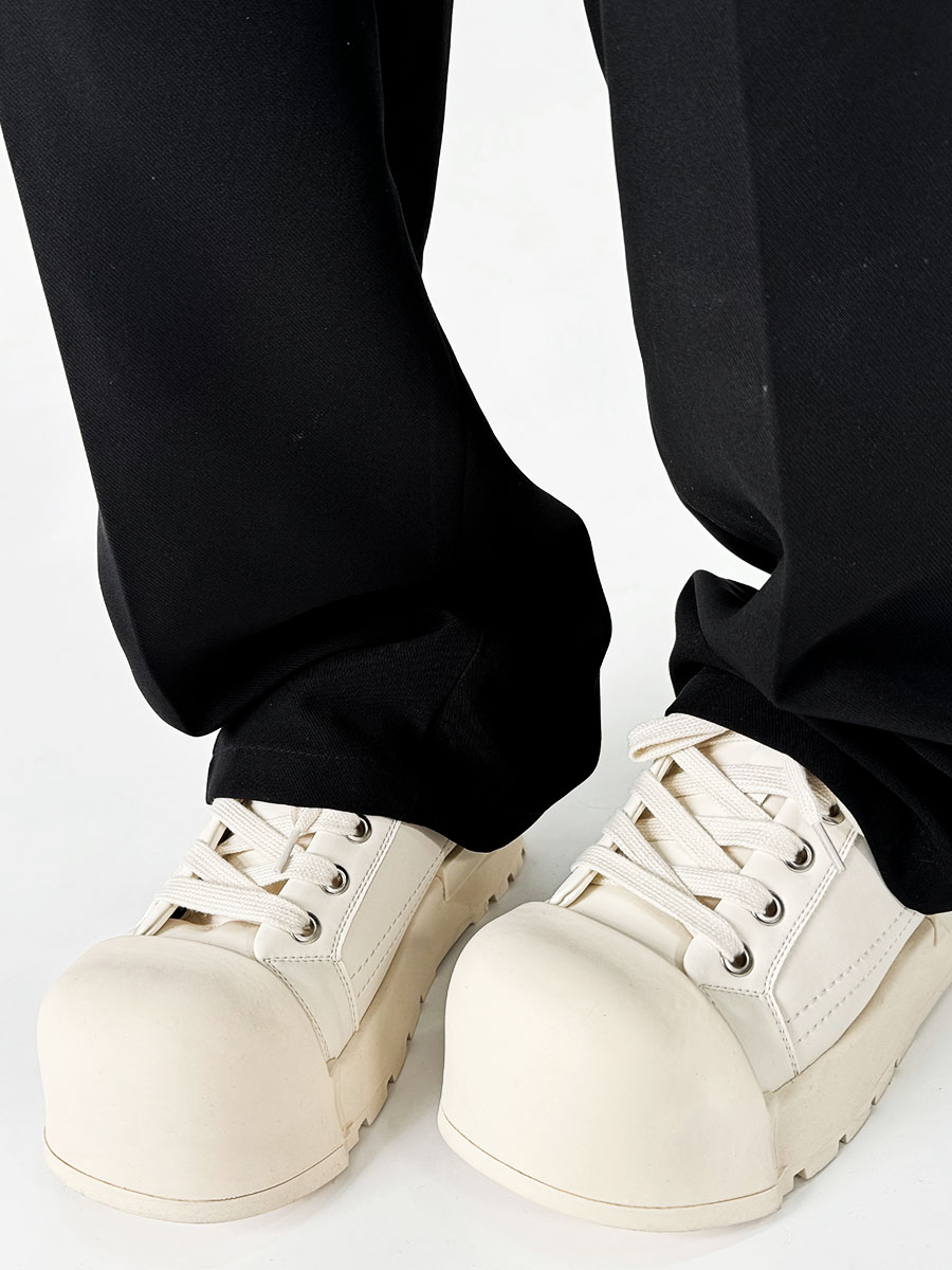 Trendy Black Knight Mickey Sneakers for Men, High Street Shell Toe Shoes, 90s Inspired Couple Fat Bread Sneakers Trendy Black Knight Mickey Sneakers for Men, High Street Shell Toe Shoes, 90s Inspired Couple Fat Bread Sneakers