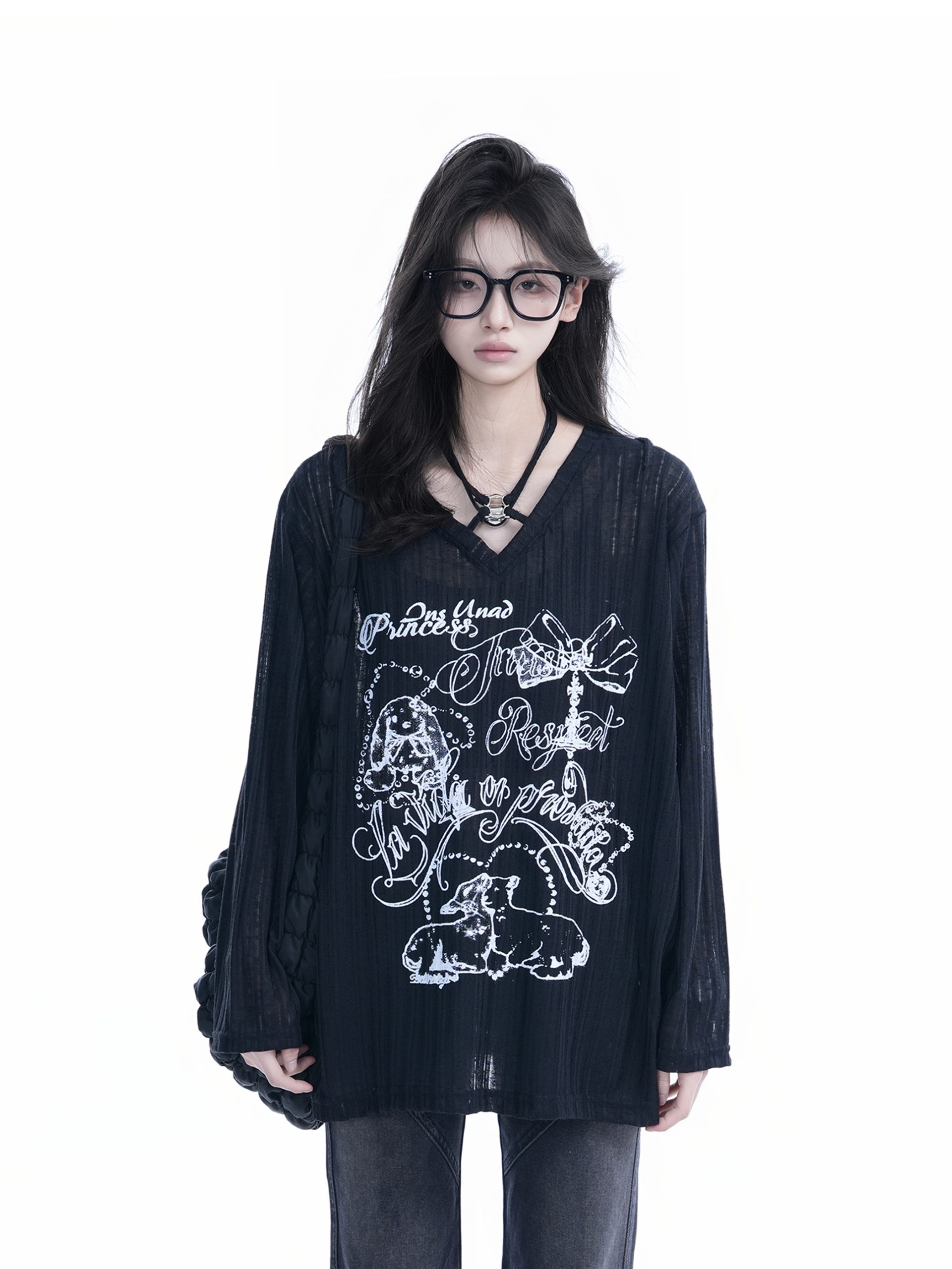 Trendy Black Long Sleeve Graffiti Neck-Covering Sunscreen Shirt for Women - Sweet Cool Spicy Girl Style Trendy Black Long Sleeve Graffiti Neck-Covering Sunscreen Shirt for Women - Sweet Cool Spicy Girl Style